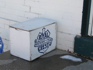 royalcrest-crate1